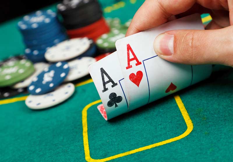 Chơi Poker trực tuyến dễ chơi nhờ kinh nghiệm của cao thủ